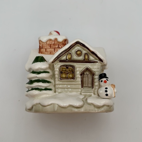 Otagiri Chrismas Music Box House With Spinning Santa Vintage 1979 - Picture 8 of 17